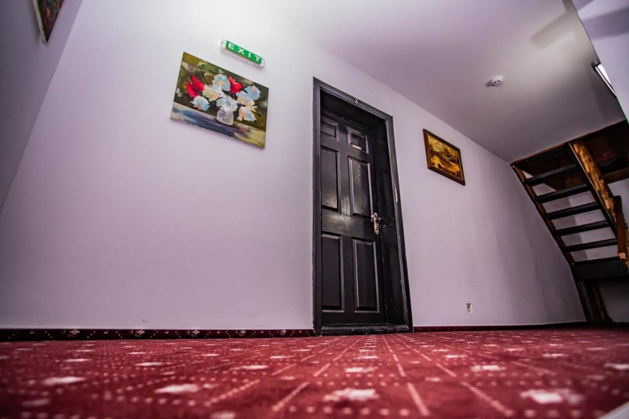 فندق سوسفيتافي  Casa Octavian المظهر الخارجي الصورة