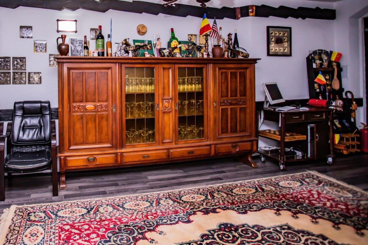 فندق سوسفيتافي  Casa Octavian المظهر الخارجي الصورة